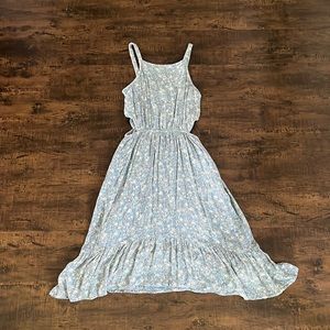 ABERCROMBIE KIDS Dress, inner liner, side cut outs